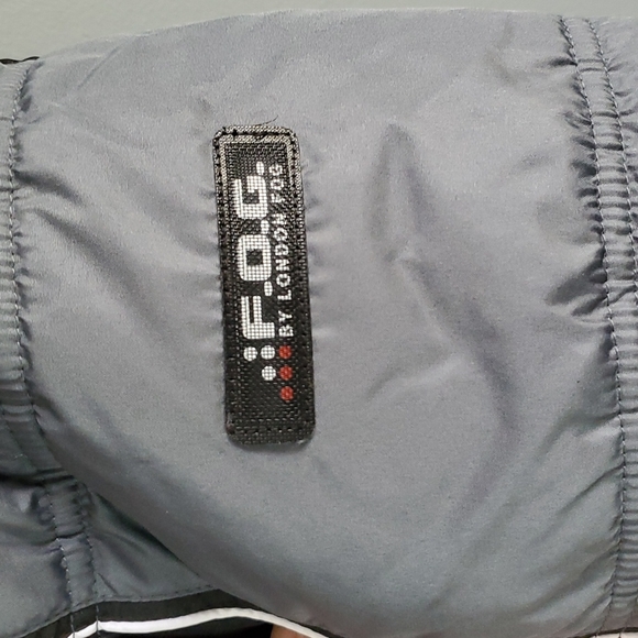 F.O.G. by London Fog, gray coat, size medium (10-12) - Picture 4 of 12